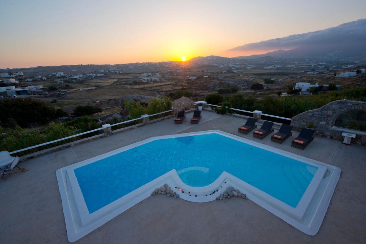 Tatiana Prive Villa&Apartments Klouvas Esterno foto
