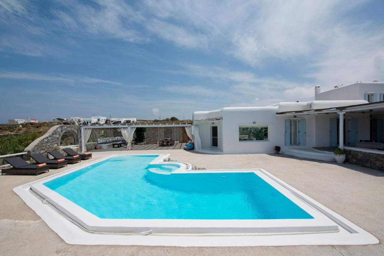Tatiana Prive Villa&Apartments Klouvas Esterno foto