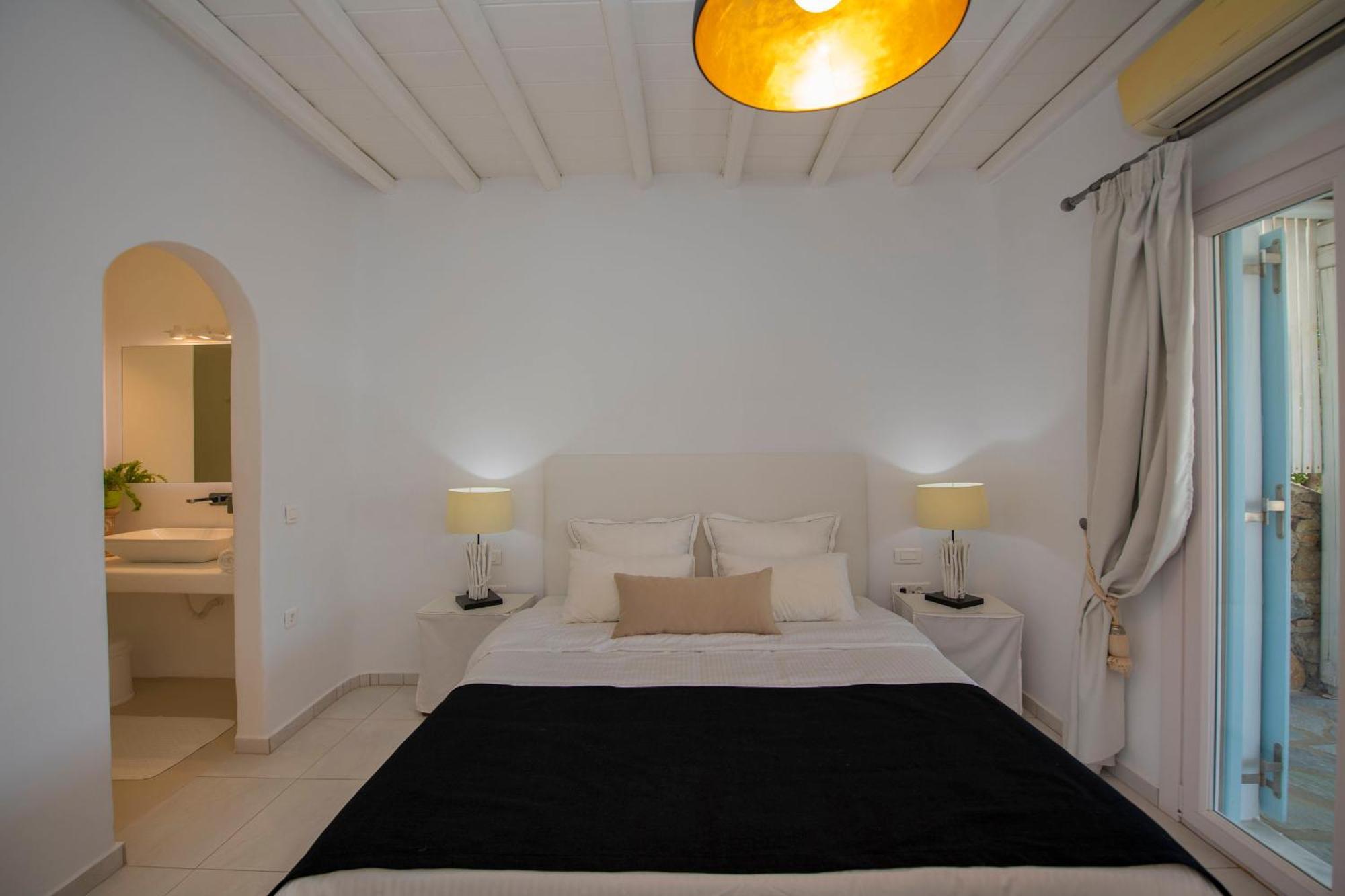 Tatiana Prive Villa&Apartments Klouvas Esterno foto